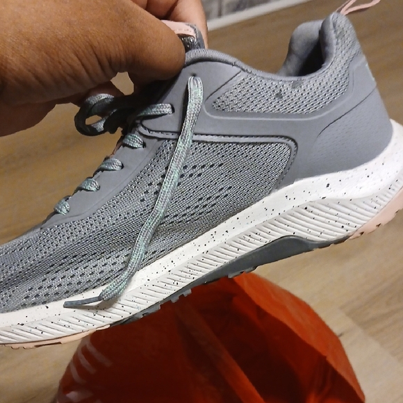 U.S. Polo Assn. Women's Gray and Pink Lace-Up Sneakers - Picture 4 of 7